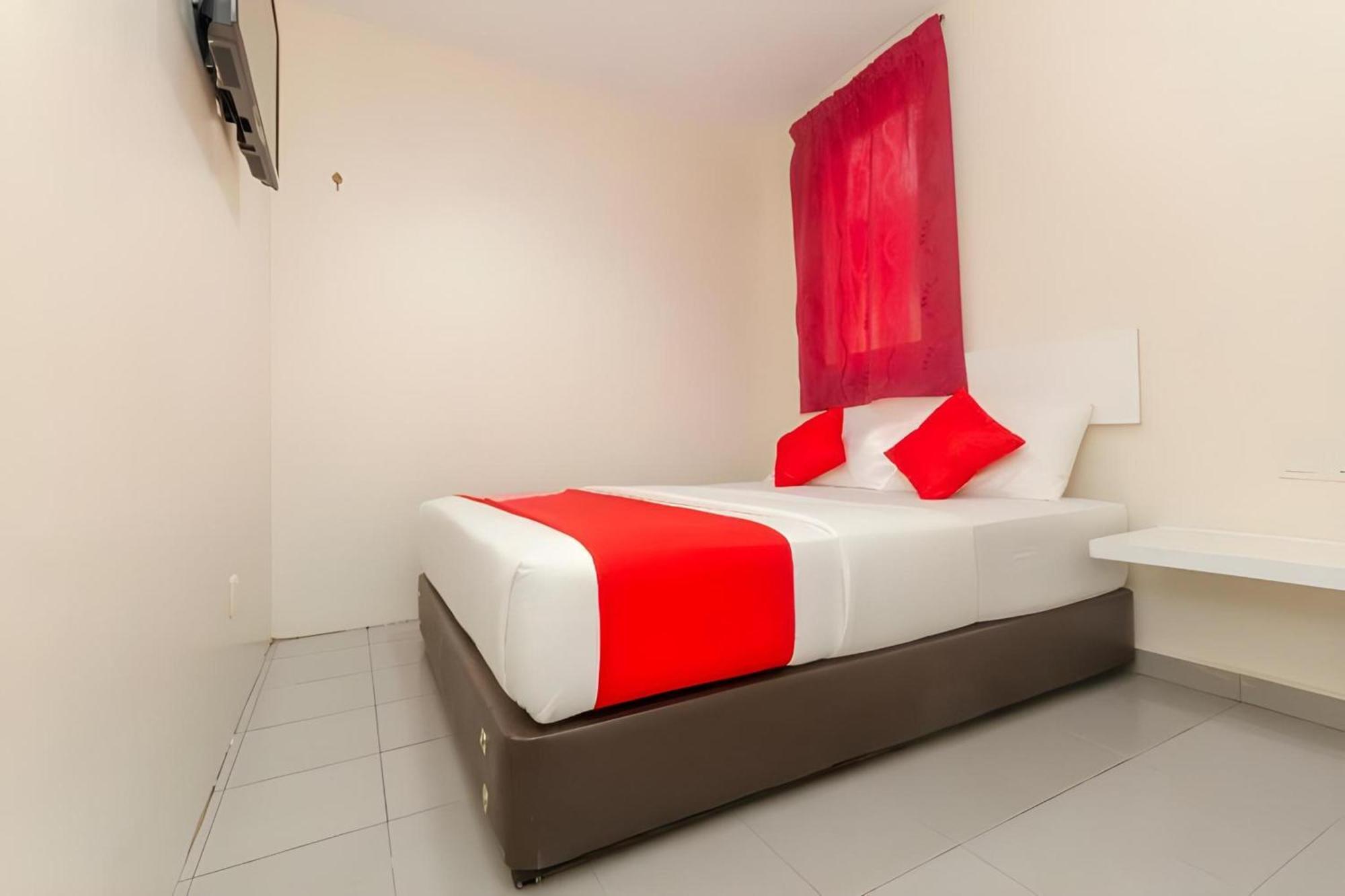 Skudai Hotel Buitenkant foto