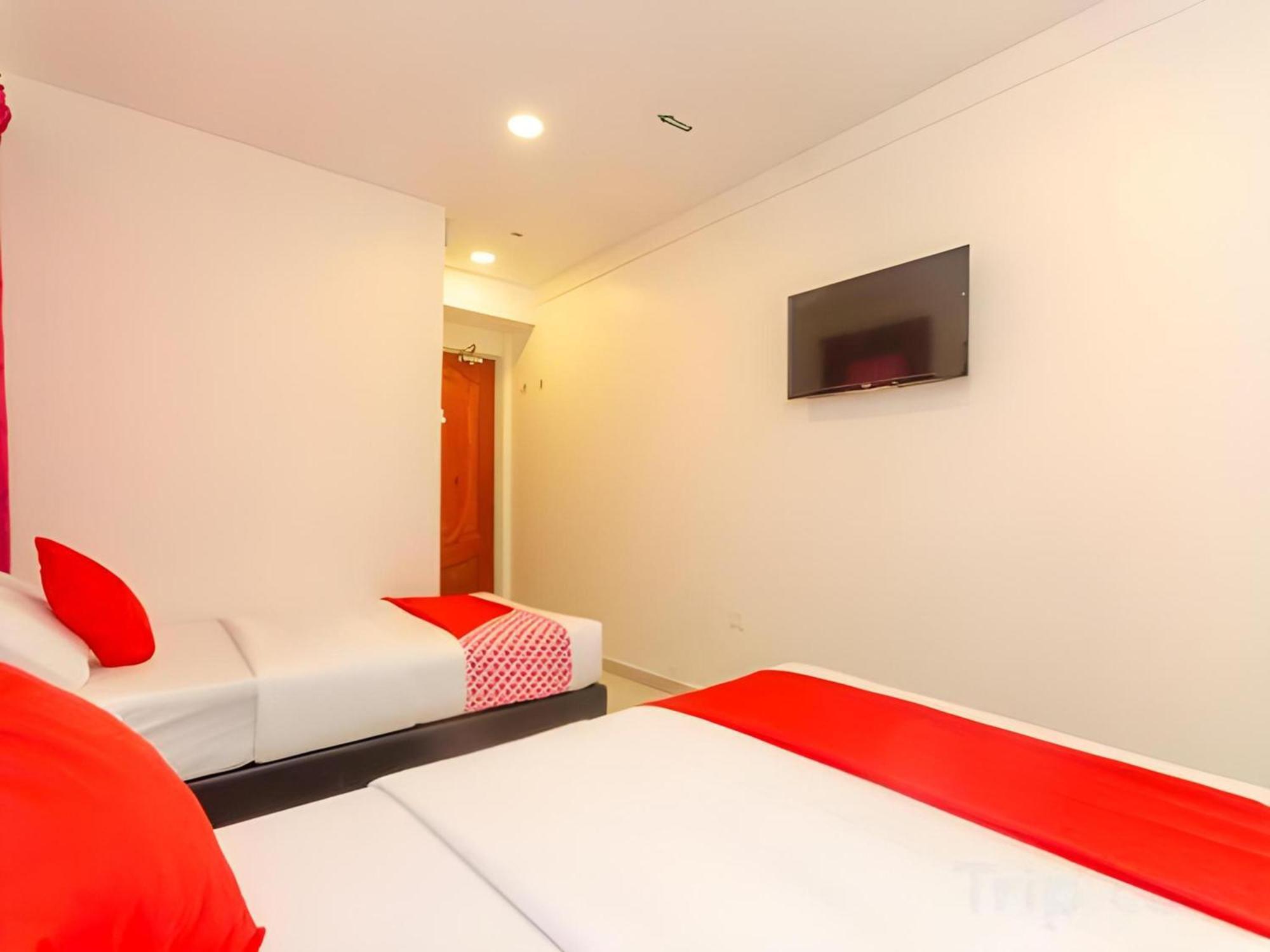 Skudai Hotel Buitenkant foto