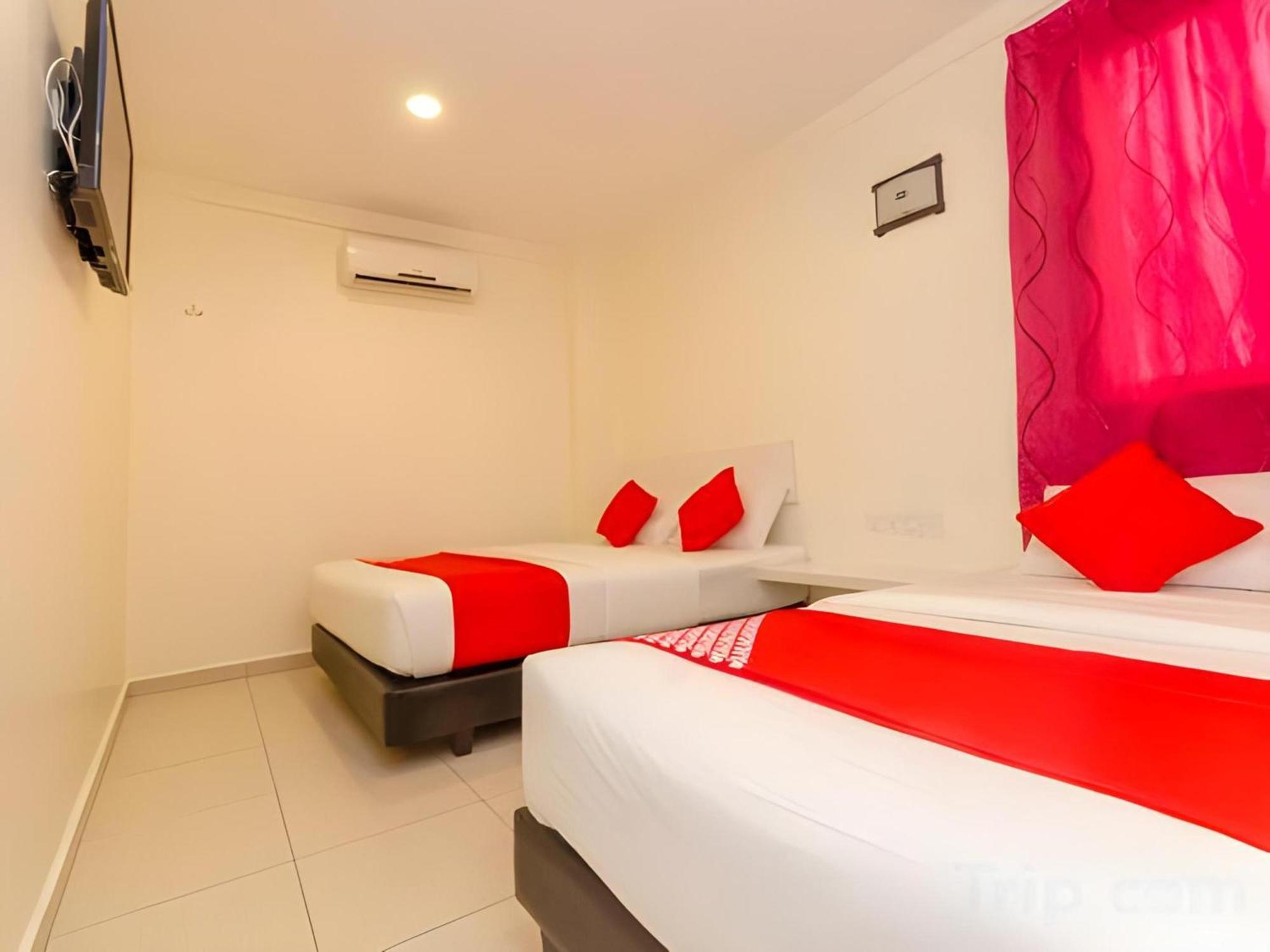 Skudai Hotel Buitenkant foto